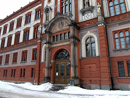 Auf diesem Bild sieht man das Hauptgebäude na, genau, der Rostocker Uni.